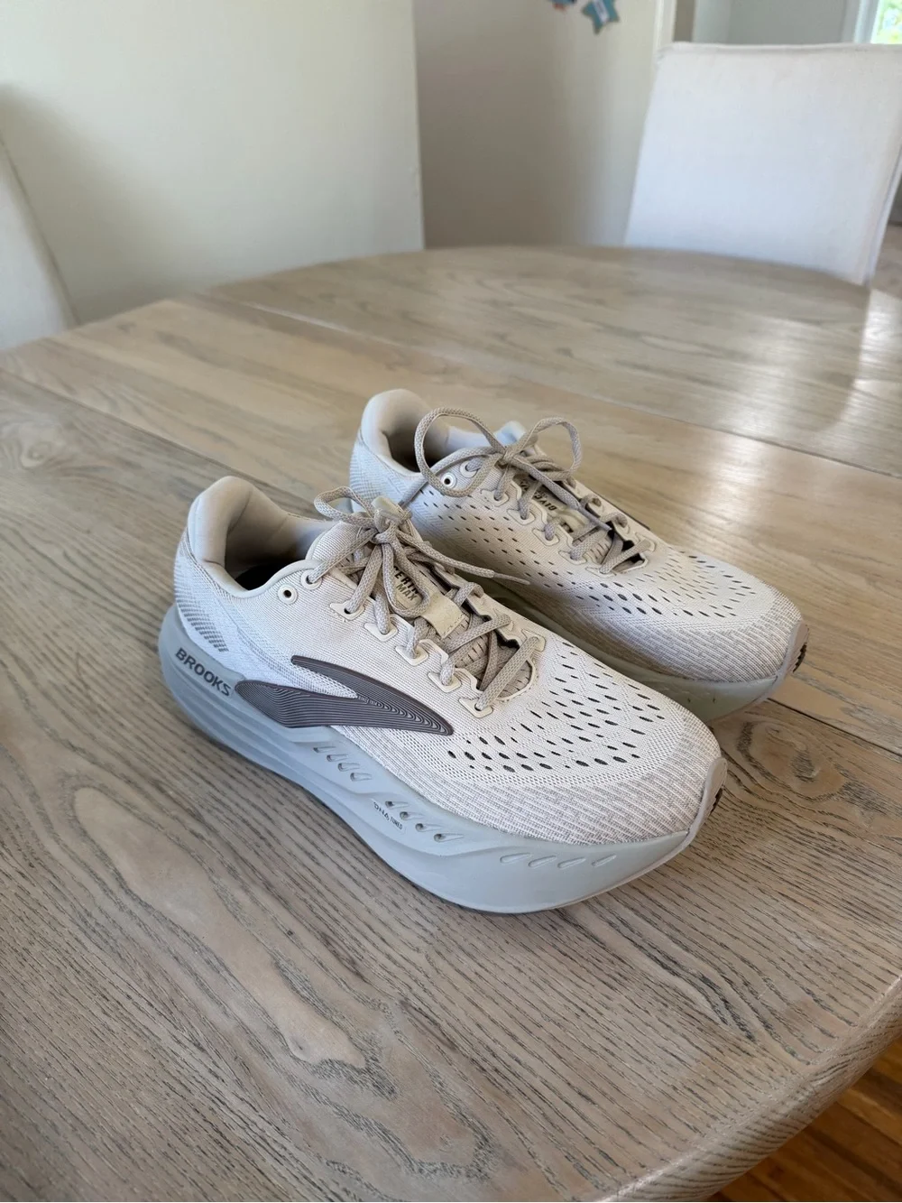 Brooks Glycerin Max - Picture 1 of 5